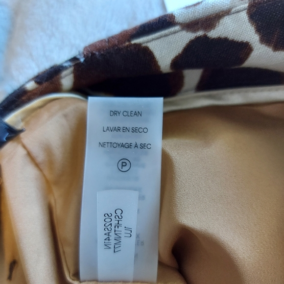 *HOST PICK* Calvin Klein Giraffe Print Linen Skirt - Picture 5 of 10